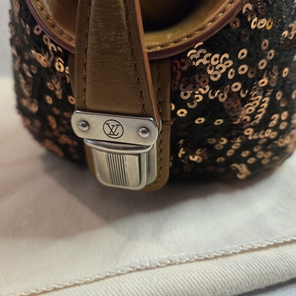 ✨️SOLD✨️ Louis Vuitton Sunshine Express Sequin Top Handle Bag - Picture 3 of 13